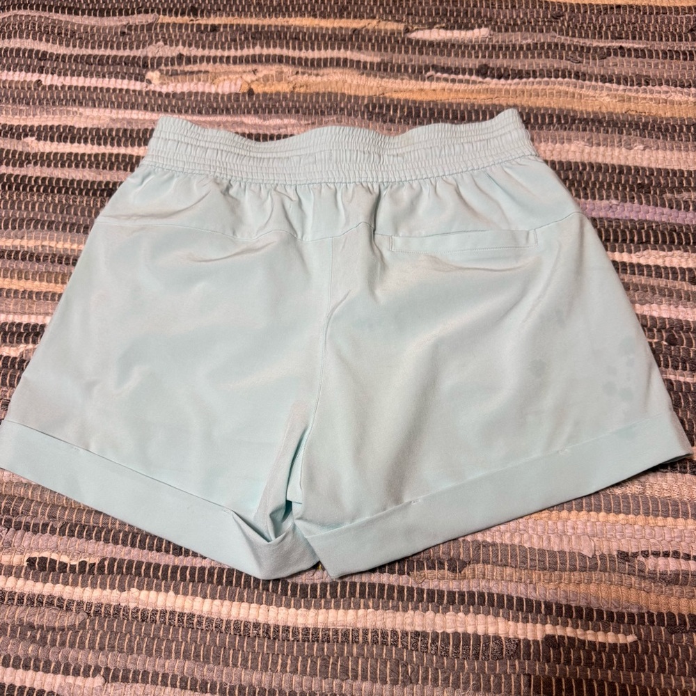 LULU🍋 Spring Breakaway Shorts - Picture 6 of 7